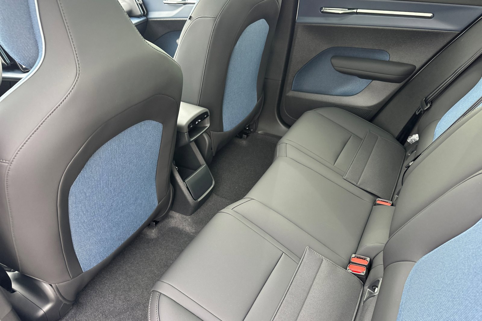 New 2026 Volvo EX30 Plus image 10