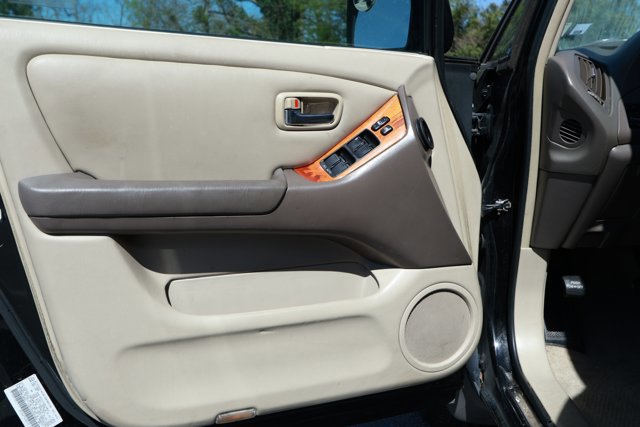 Used 2001 Lexus RX 300 4DR AWD image 20