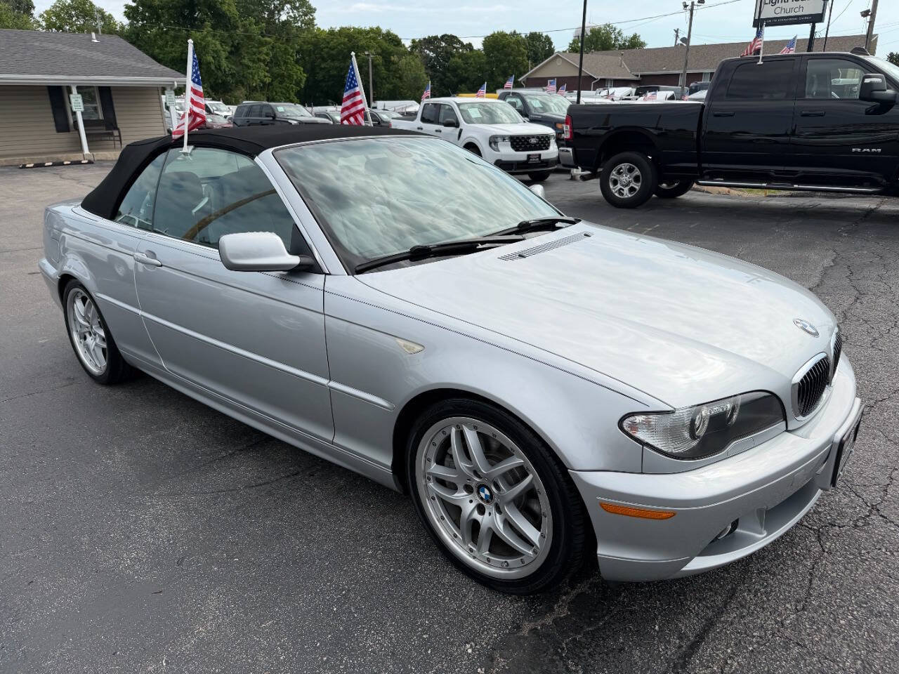 Used 2004 BMW 330Ci Convertible RWD image 4