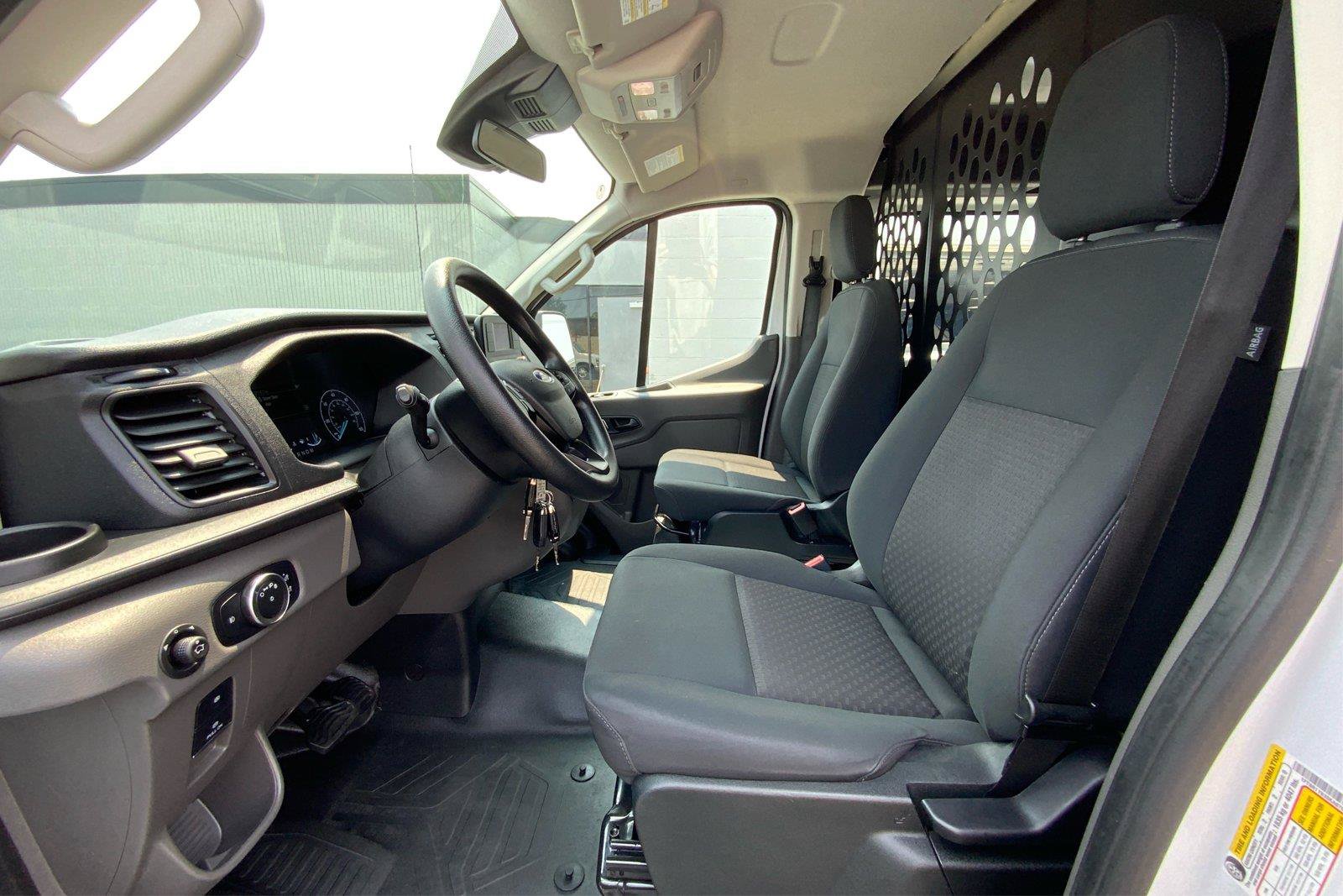 Used 2025 Ford Transit 250 Low Roof w/ Exterior Upgrade Package RWD image 10