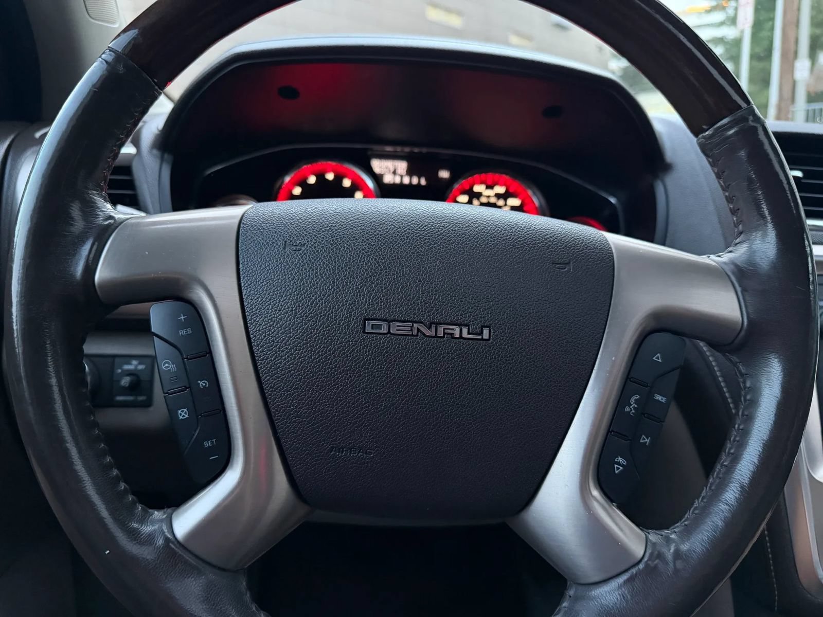 Used 2016 GMC Acadia Denali FWD image 52