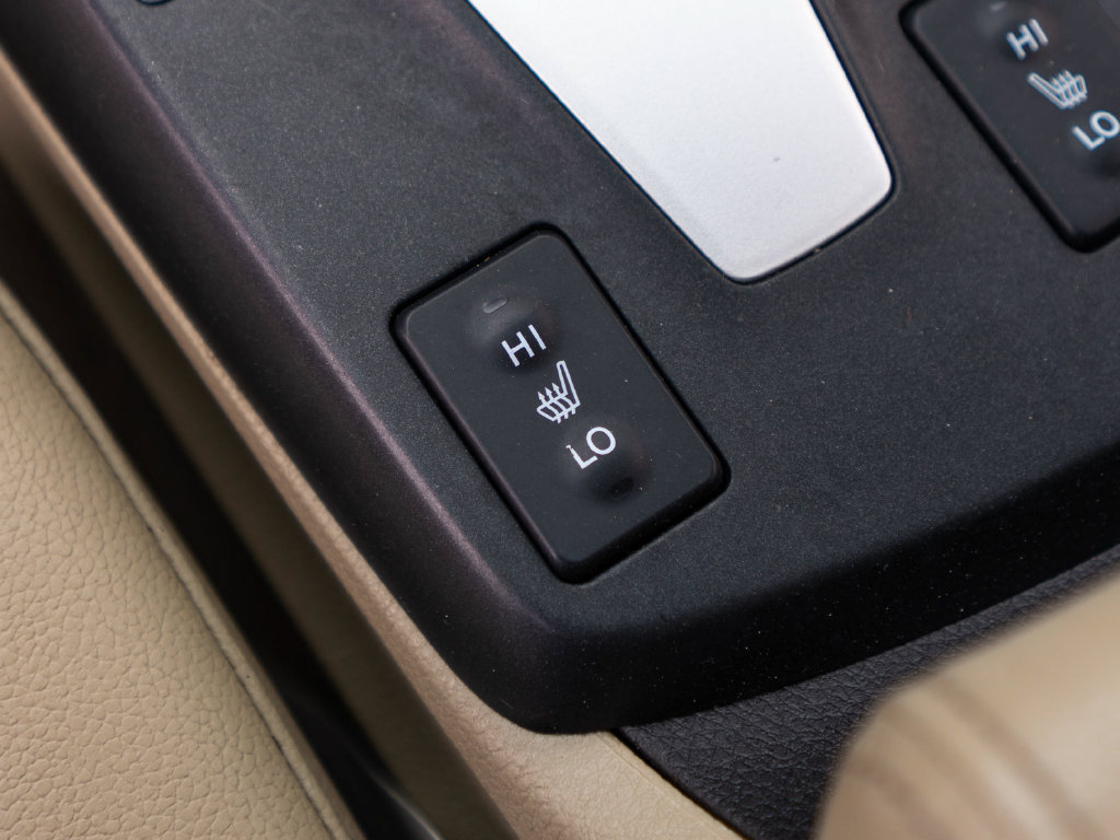 Certified 2017 Acura RDX AWD image 32