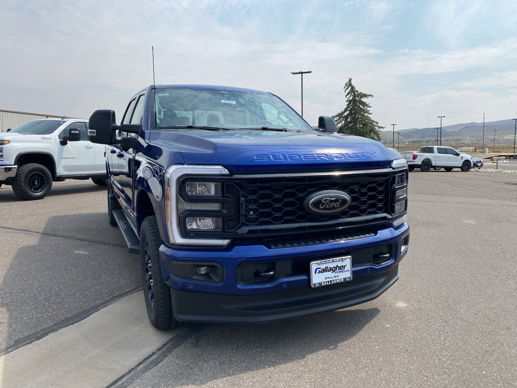 New 2026 Ford F250 4x4 Crew Cab Super Duty image 17