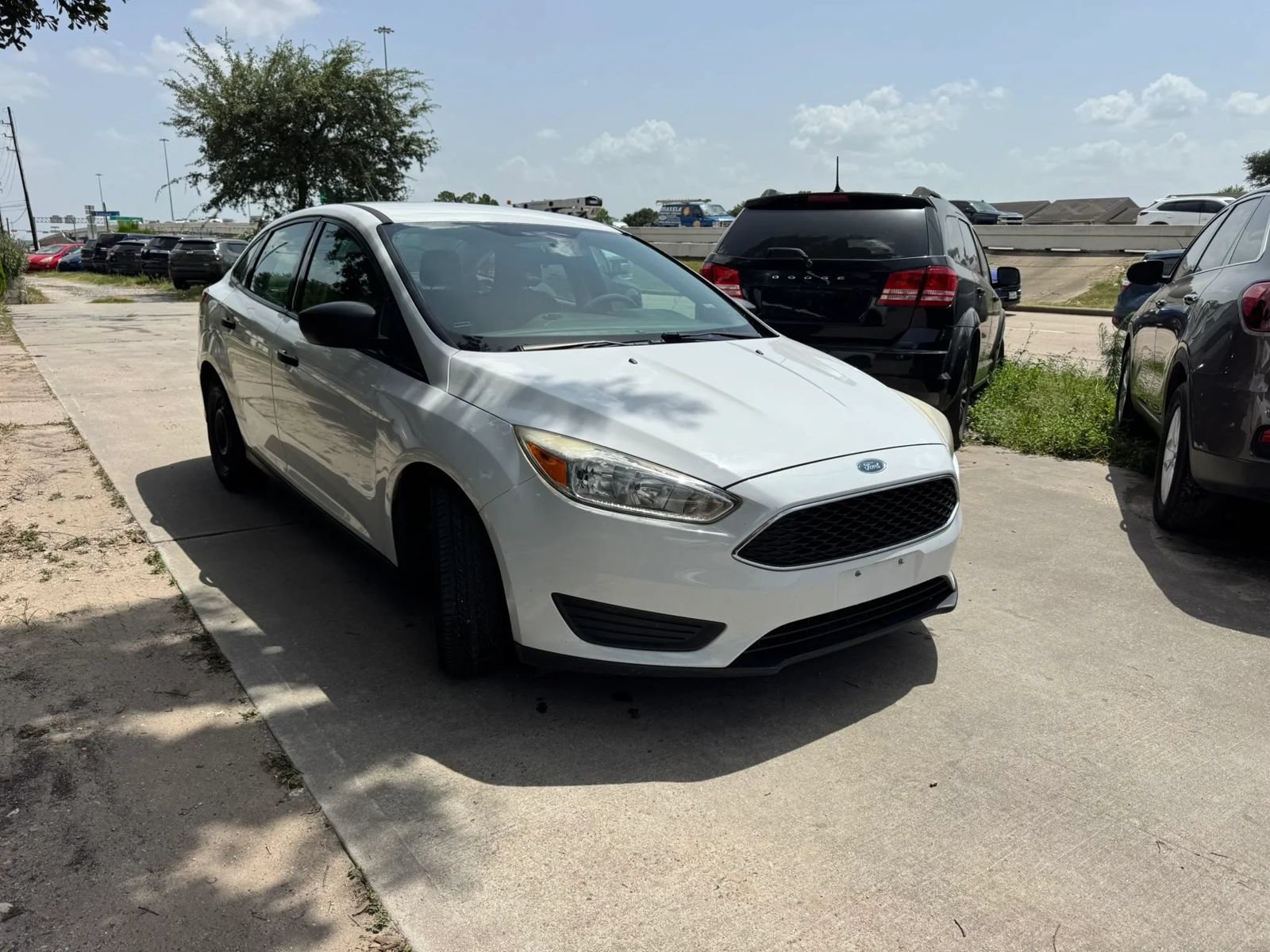 Used 2018 Ford Focus S FWD image 4