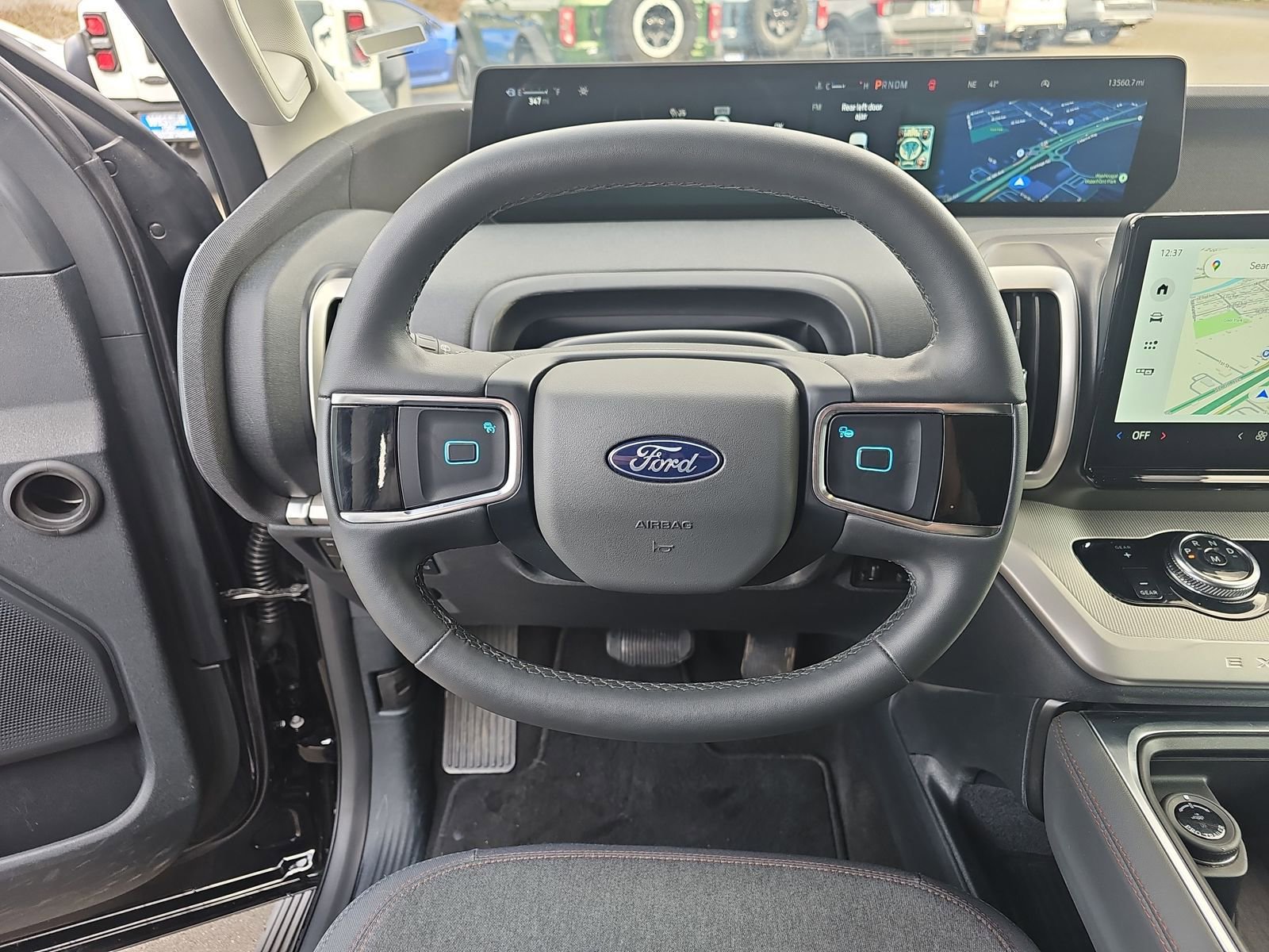 Used 2025 Ford Expedition Max Active image 13