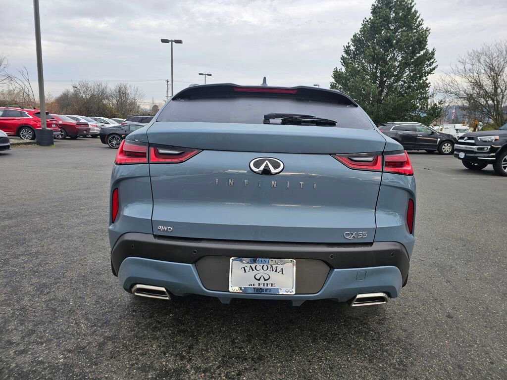 New 2025 INFINITI QX55 Essential image 6