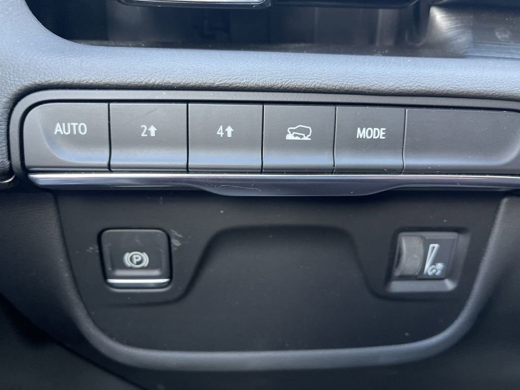 Certified 2024 Cadillac Escalade Premium Luxury image 46