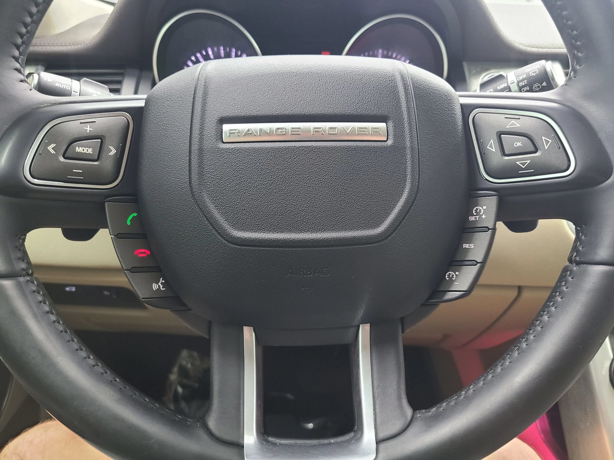 Used 2015 Land Rover Range Rover Evoque Pure Plus AWD/4WD image 28