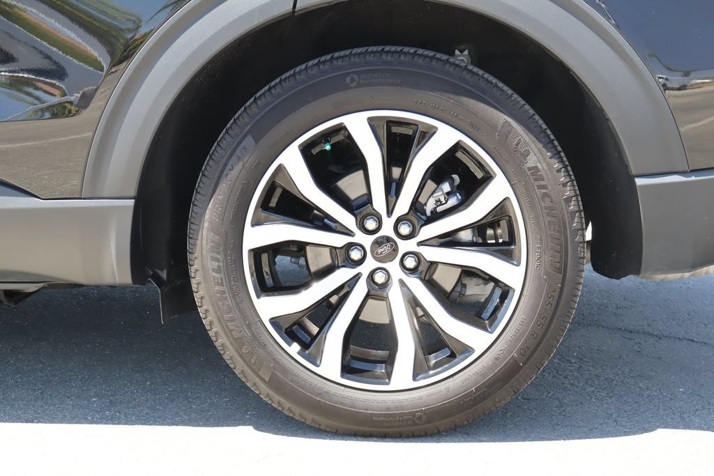 Used 2025 Ford Explorer ST-Line w/ Premium Package RWD image 11