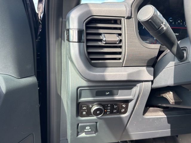New 2026 Ford F150 XLT w/ Equipment Group 302A MID AWD/4WD image 19