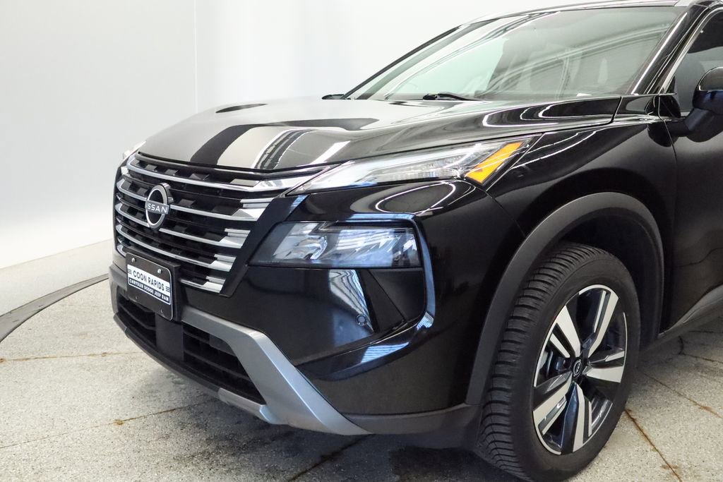 Used 2024 Nissan Rogue SL image 13