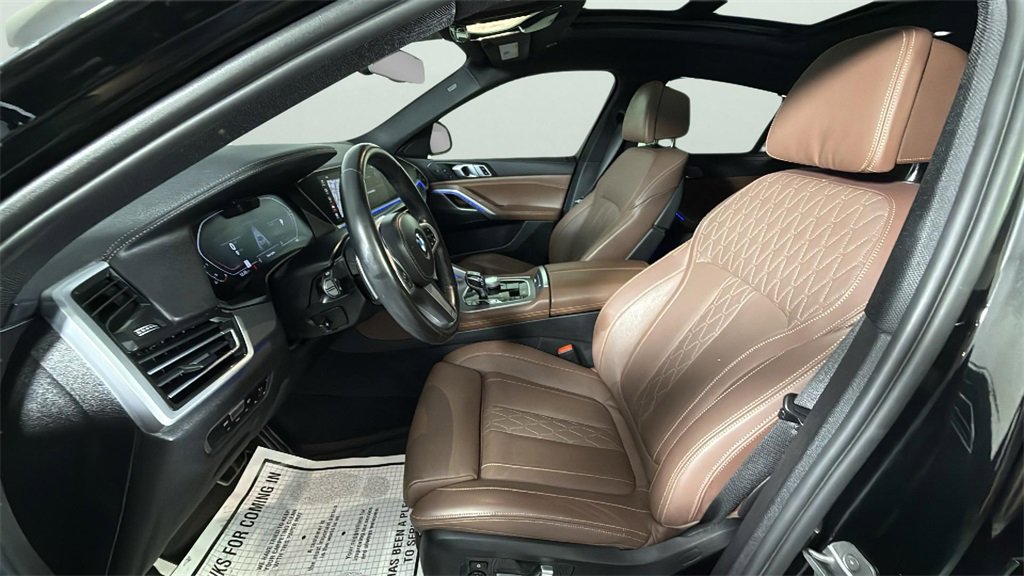 Used 2022 BMW X6 xDrive40i w/ Executive Package image 33