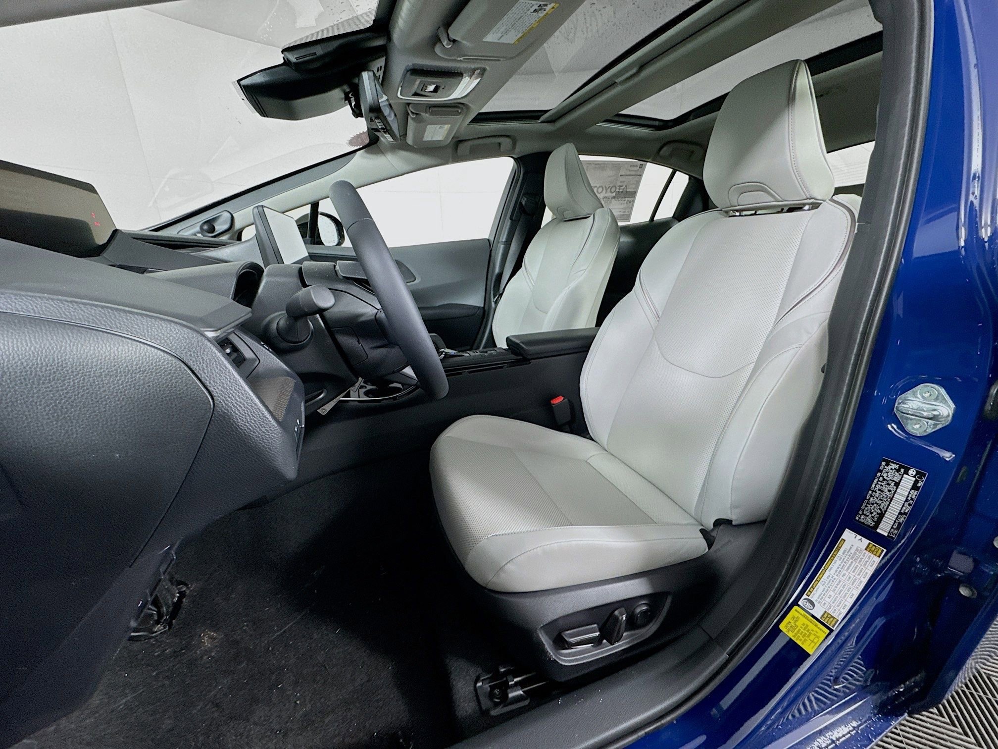 New 2026 Toyota Prius Limited AWD/4WD image 11