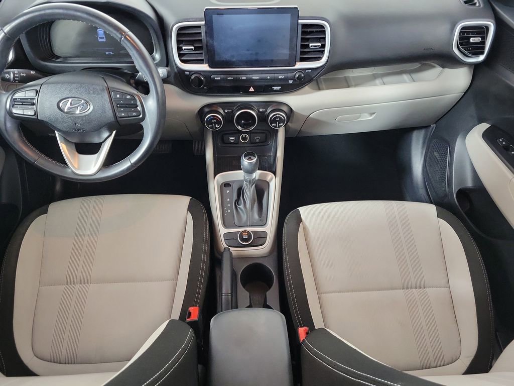 Used 2023 Hyundai Venue SEL FWD image 14