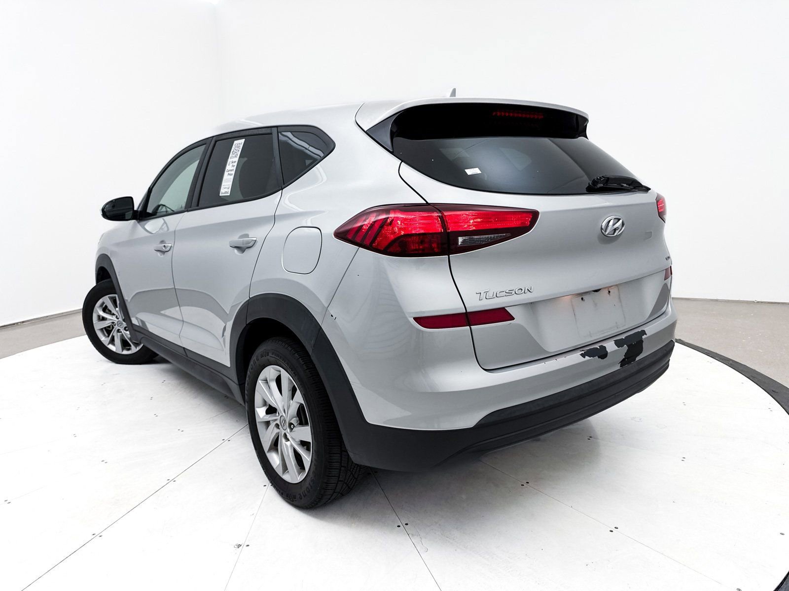 Used 2019 Hyundai Tucson SE image 2