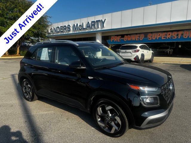 Used 2025 Hyundai Venue SEL