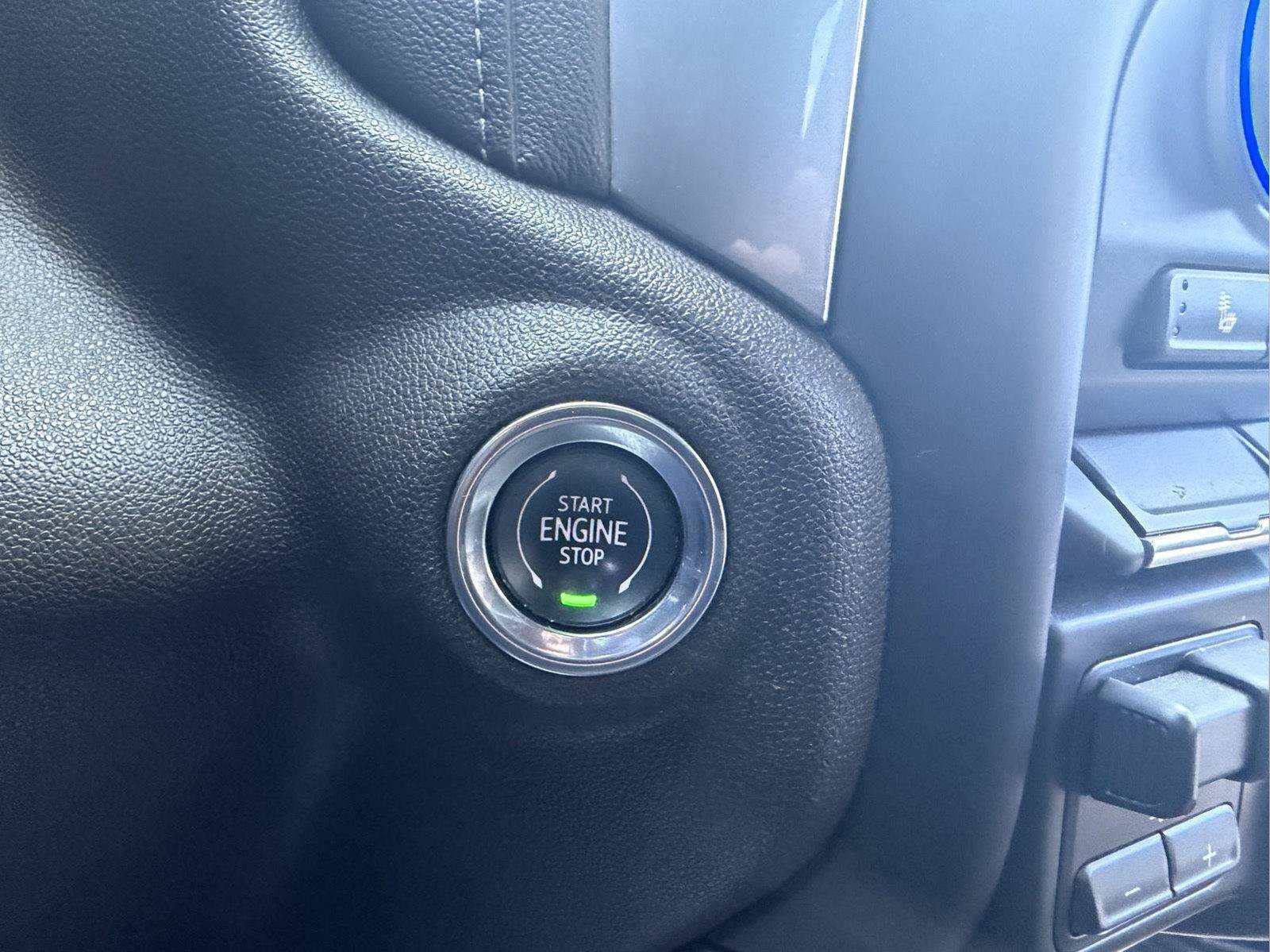 Used 2020 Chevrolet Silverado 1500 LT w/ All-Star Edition RWD image 23