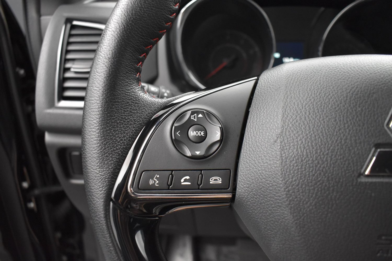 Used 2024 Mitsubishi Outlander Sport AWD image 6