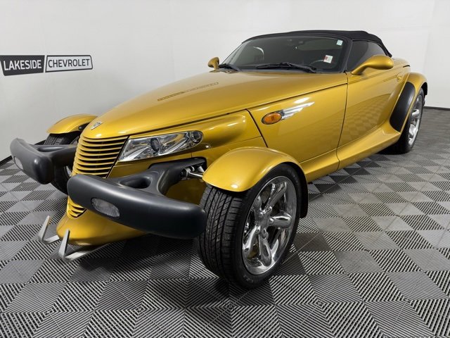 Used 2002 Chrysler Prowler image 2