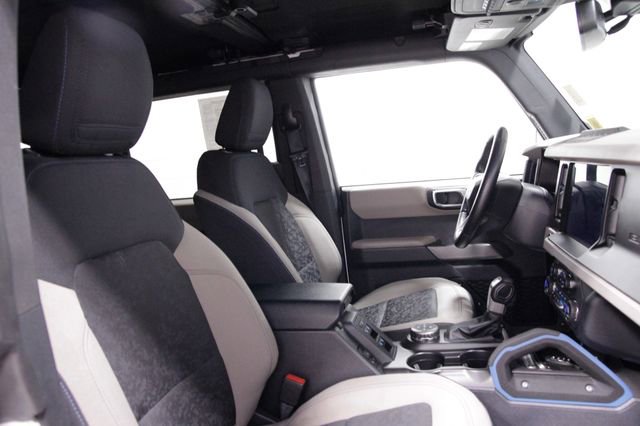 Used 2022 Ford Bronco Wildtrak image 12