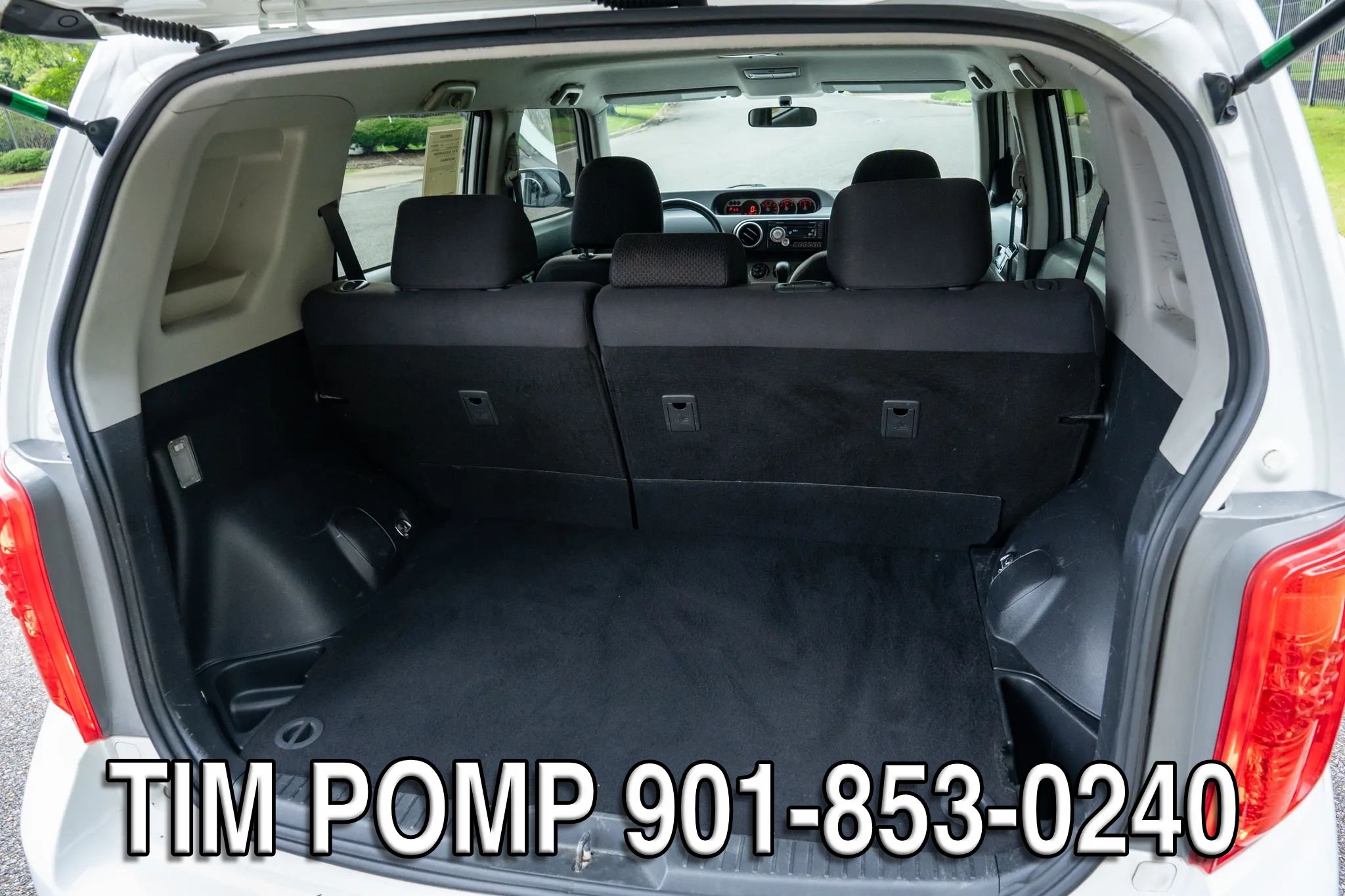 Used 2010 Scion xB FWD image 14