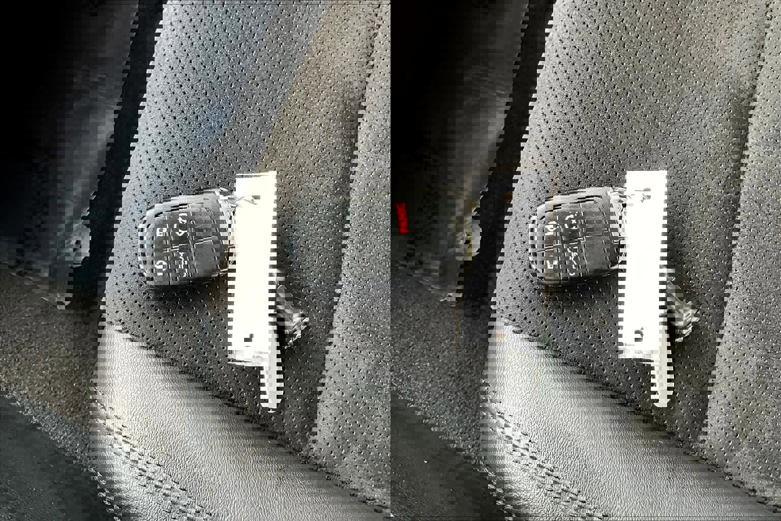 Used 2022 Jeep Grand Cherokee Laredo X image 15