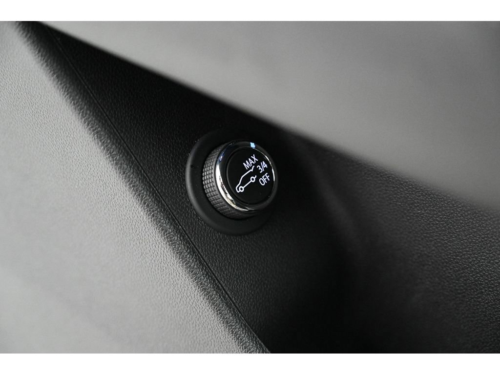 Certified 2025 Cadillac XT6 Premium Luxury image 37