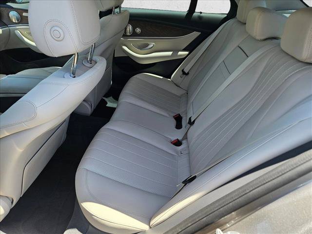 Used 2021 Mercedes-Benz E 350 Sedan image 21