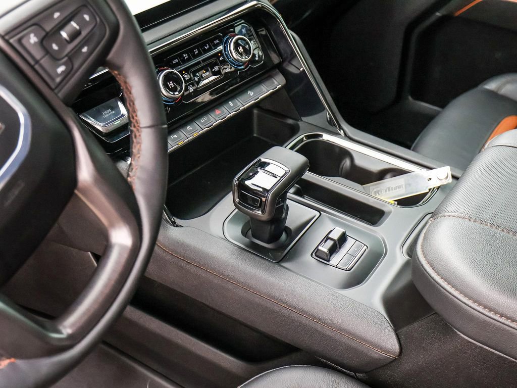 Used 2024 GMC Sierra 1500 AT4 w/ Technology Package image 32