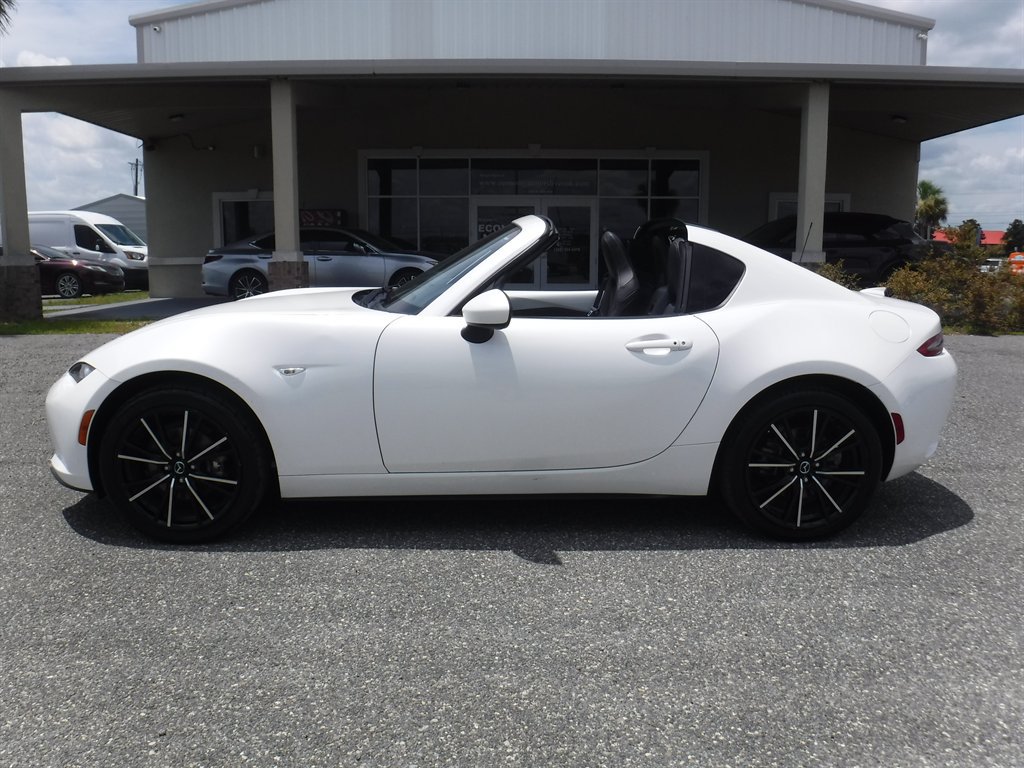 Used 2024 MAZDA MX-5 Miata RF Grand Touring RWD image 1