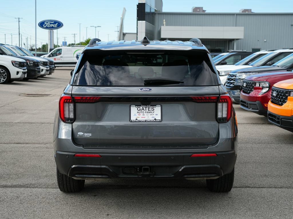 Used 2025 Ford Explorer ST-Line RWD image 7