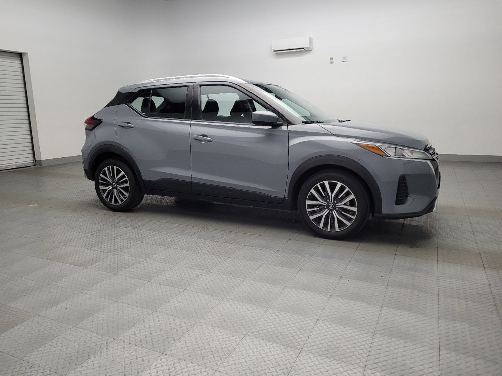 Used 2021 Nissan Kicks SV image 11