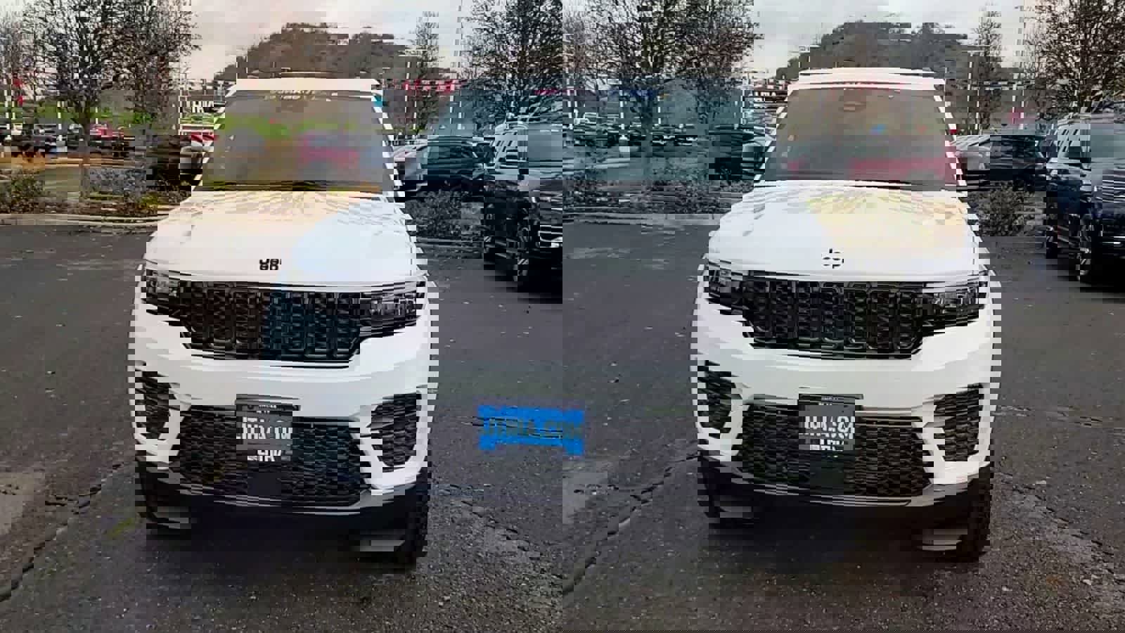 New 2025 Jeep Grand Cherokee Altitude image 3