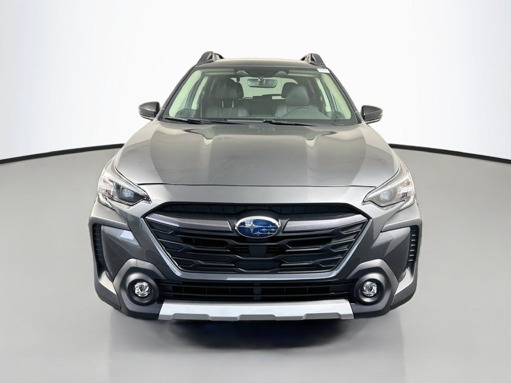 Used 2023 Subaru Outback Limited AWD/4WD image 2