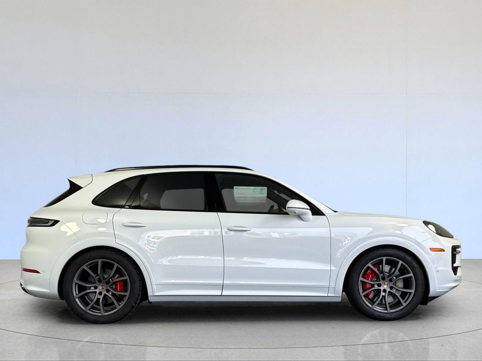 New 2026 Porsche Cayenne GTS image 9