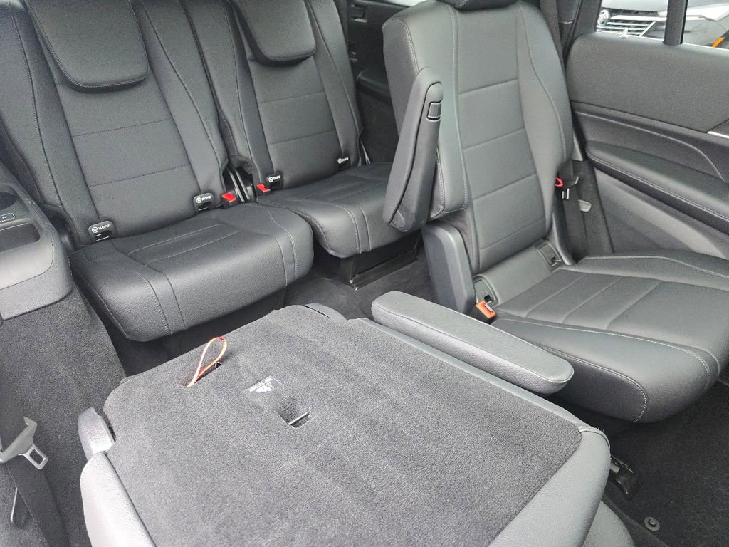 Certified 2023 Mercedes-Benz GLS 450 4MATIC image 23