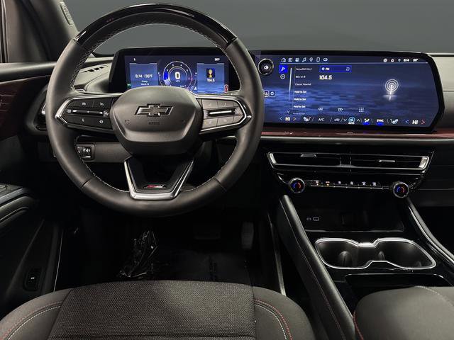 Used 2024 Chevrolet Traverse Z71 w/ Enhanced Driving Package image 5