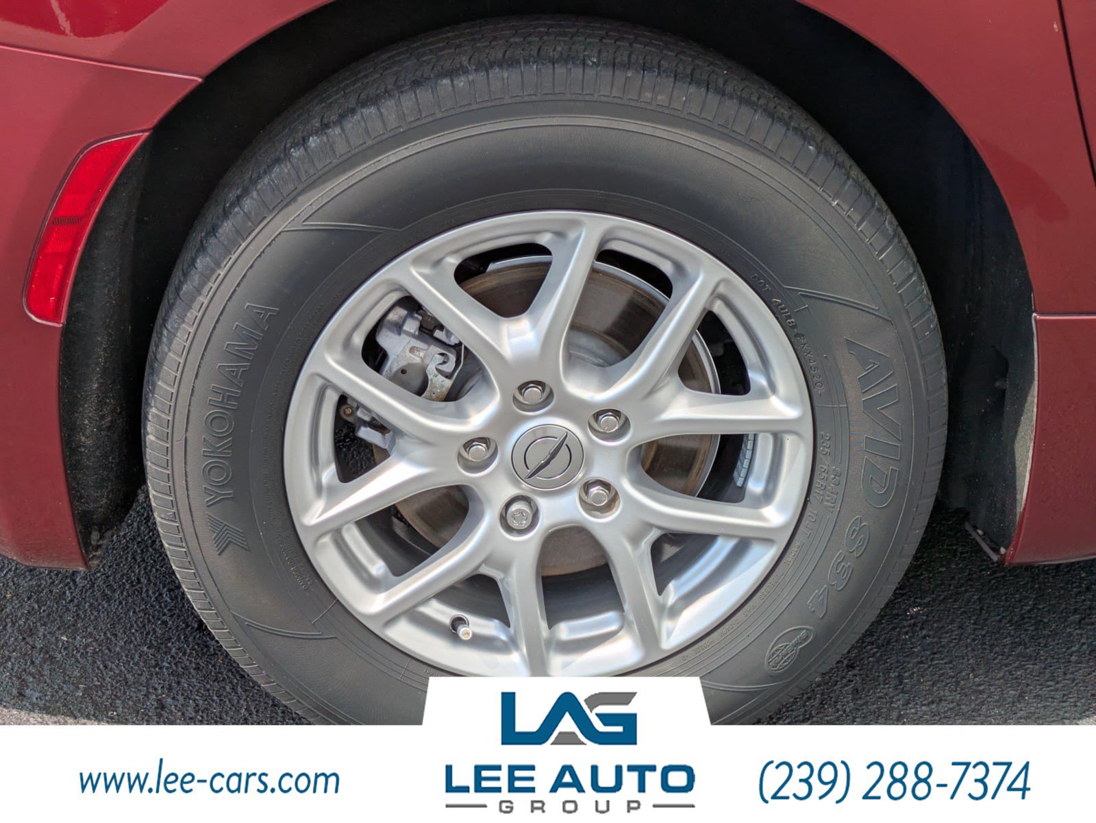 Used 2021 Chrysler Pacifica Touring-L FWD image 9
