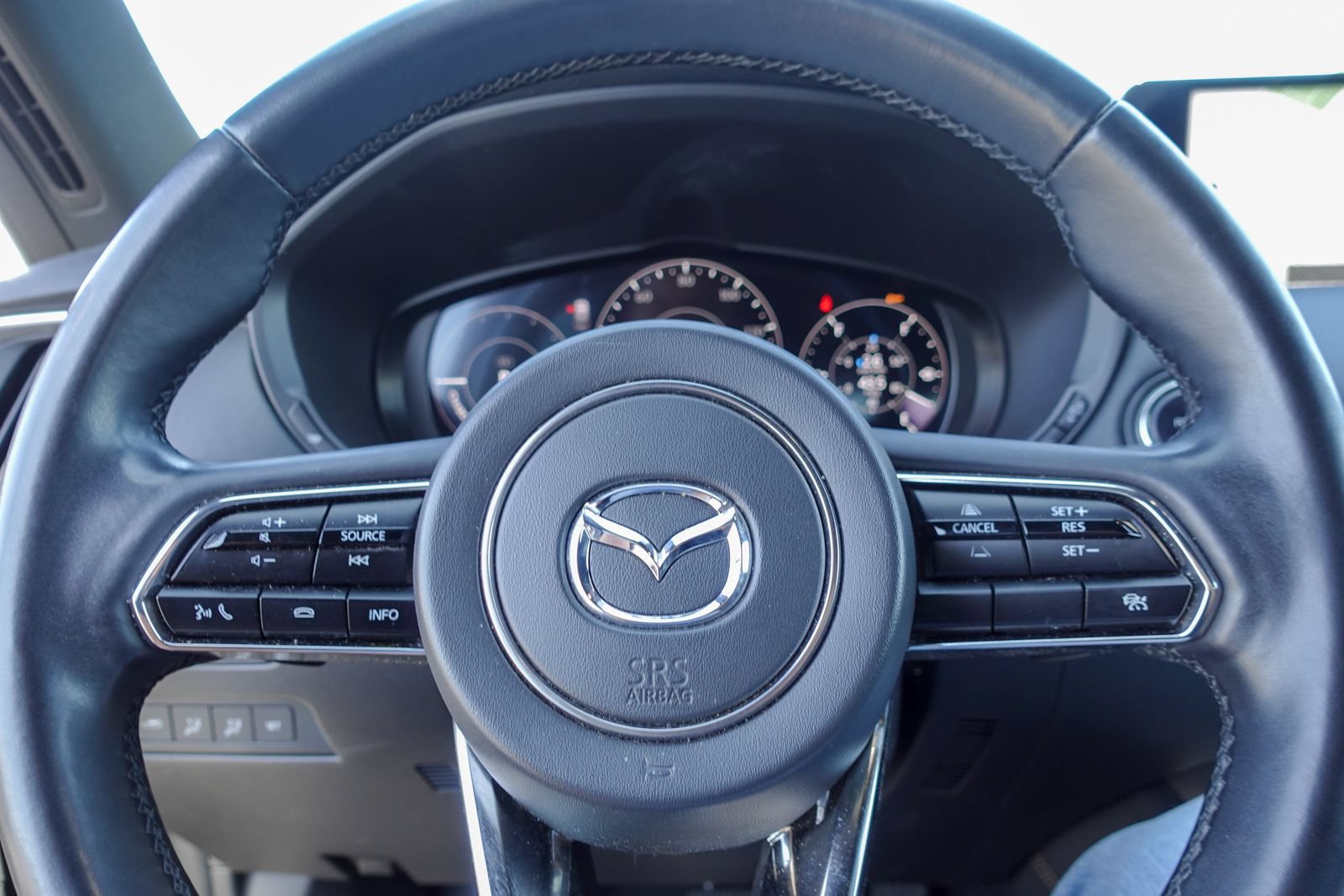 Certified 2024 MAZDA CX-90 Plug-In Hybrid w/ Premium Plus AWD/4WD image 20