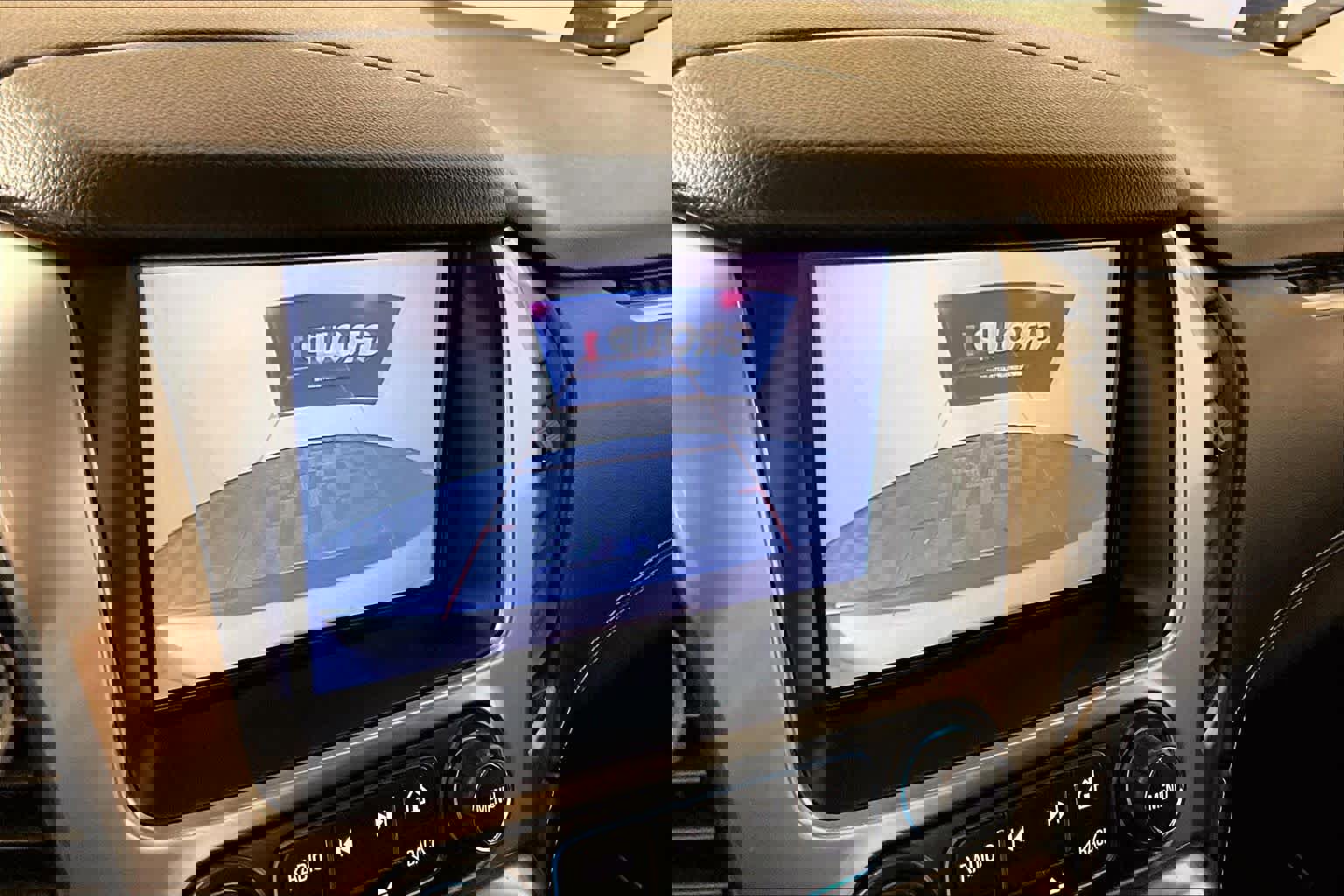 Used 2020 Chevrolet Suburban Premier image 26