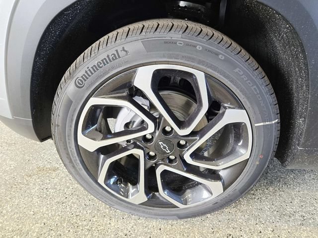 New 2026 Chevrolet Trax RS FWD image 12