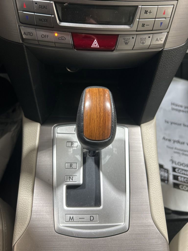 Used 2013 Subaru Outback 3.6R Limited w/ Moonroof Pkg image 36