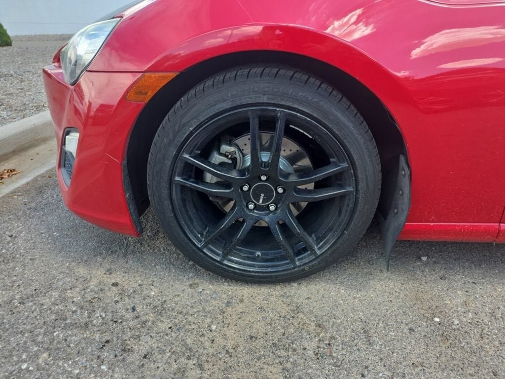 Used 2014 Scion FR-S Monogram Series RWD image 2