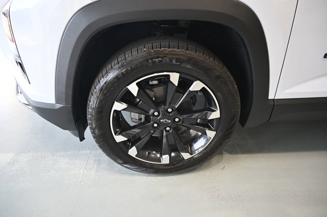 New 2027 Chevrolet Equinox RS w/ Safety and Technology Package AWD/4WD image 30