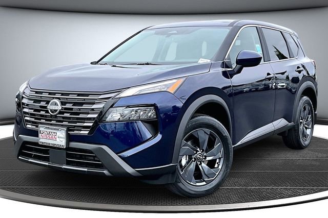 New 2026 Nissan Rogue SV image 2