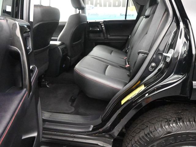 Used 2024 Toyota 4Runner TRD Off-Road Premium image 9