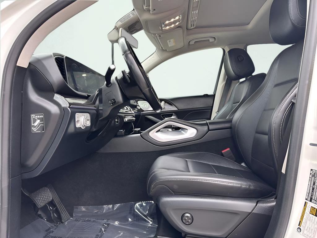 Used 2020 Mercedes-Benz GLE 450 4MATIC w/ Premium Package image 18