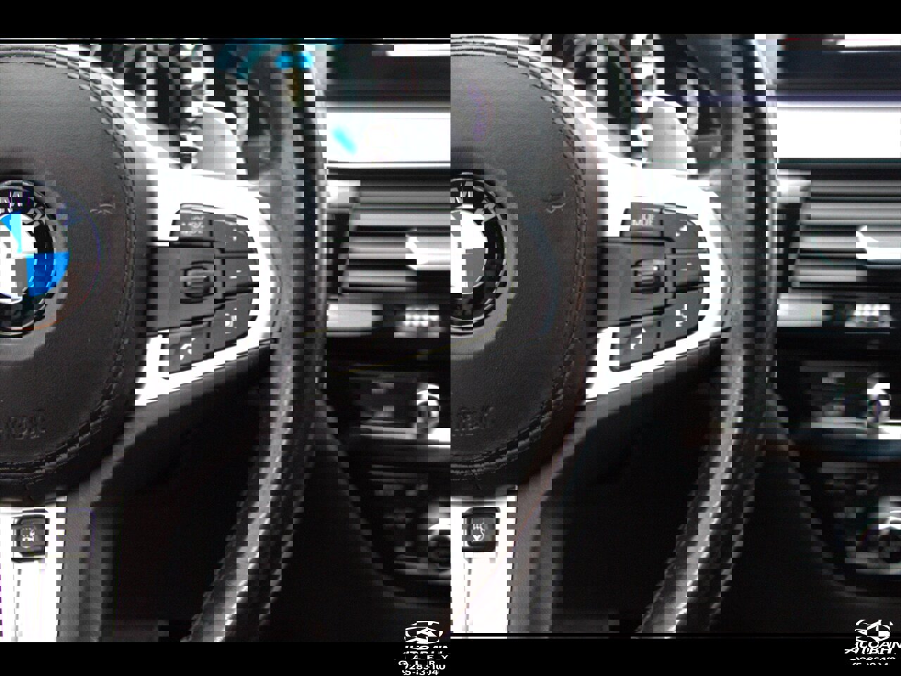 Used 2019 BMW 530e w/ M Sport Package image 15