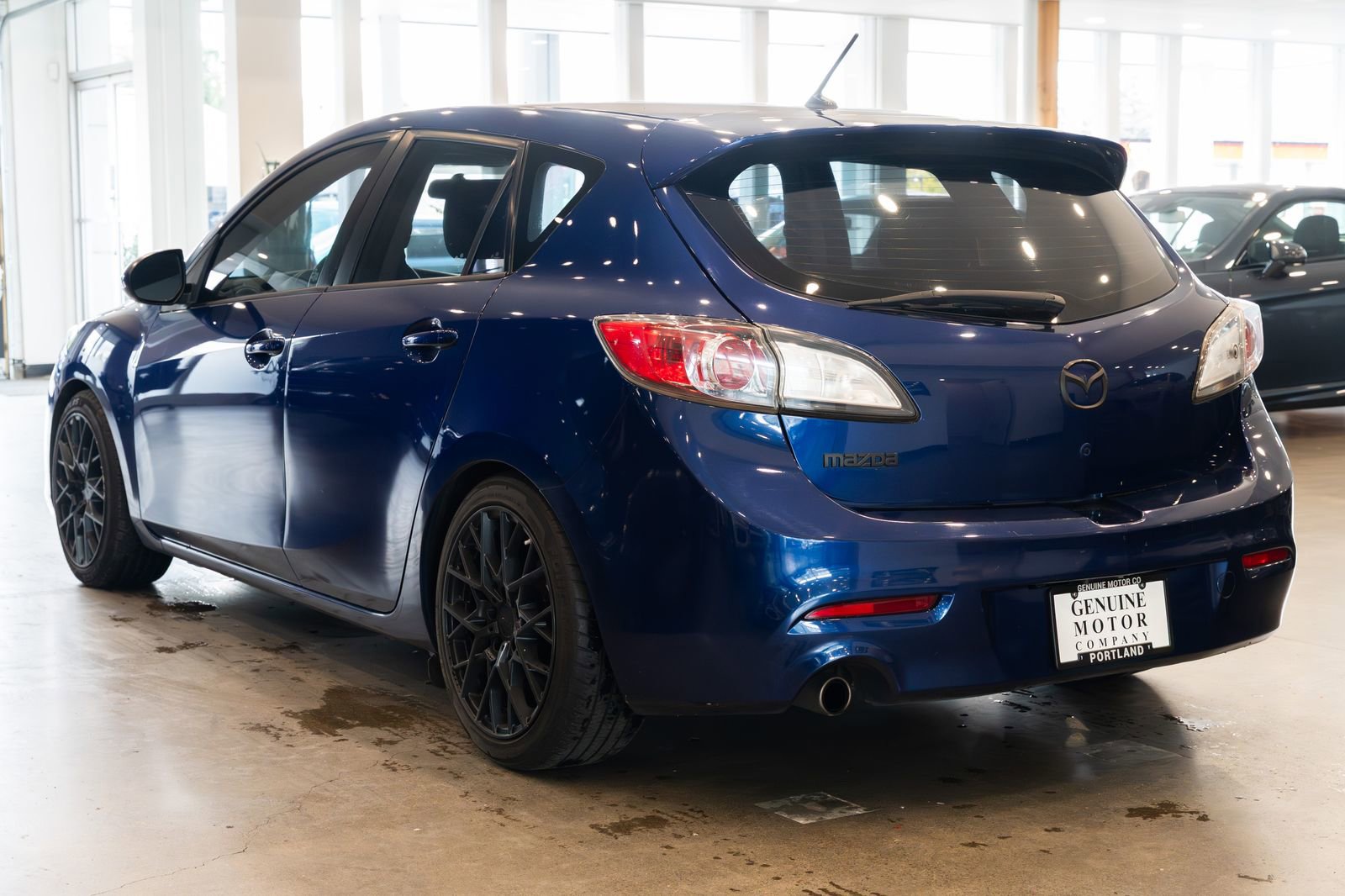 Used 2013 MAZDA MAZDA3 i Touring image 6