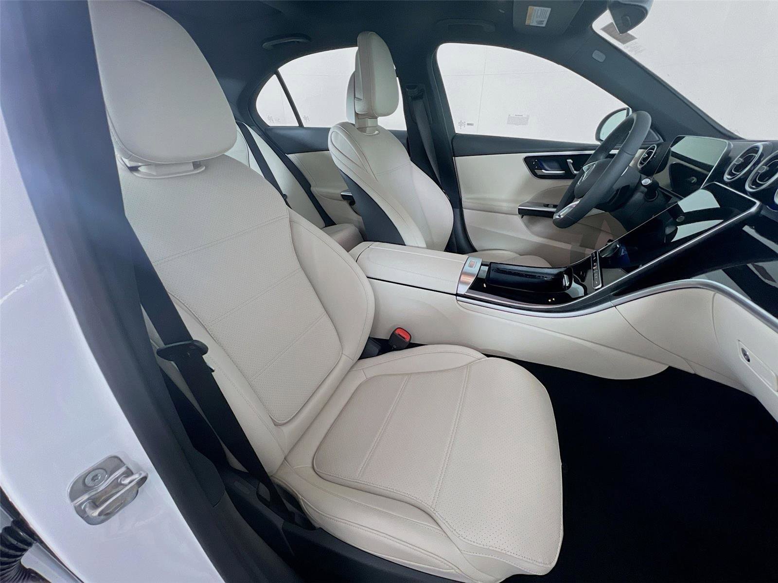 New 2026 Mercedes-Benz C 300 4MATIC Sedan image 27